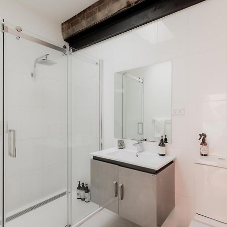 Boutique Warehouse Living In West Hobart Daire Dış mekan fotoğraf