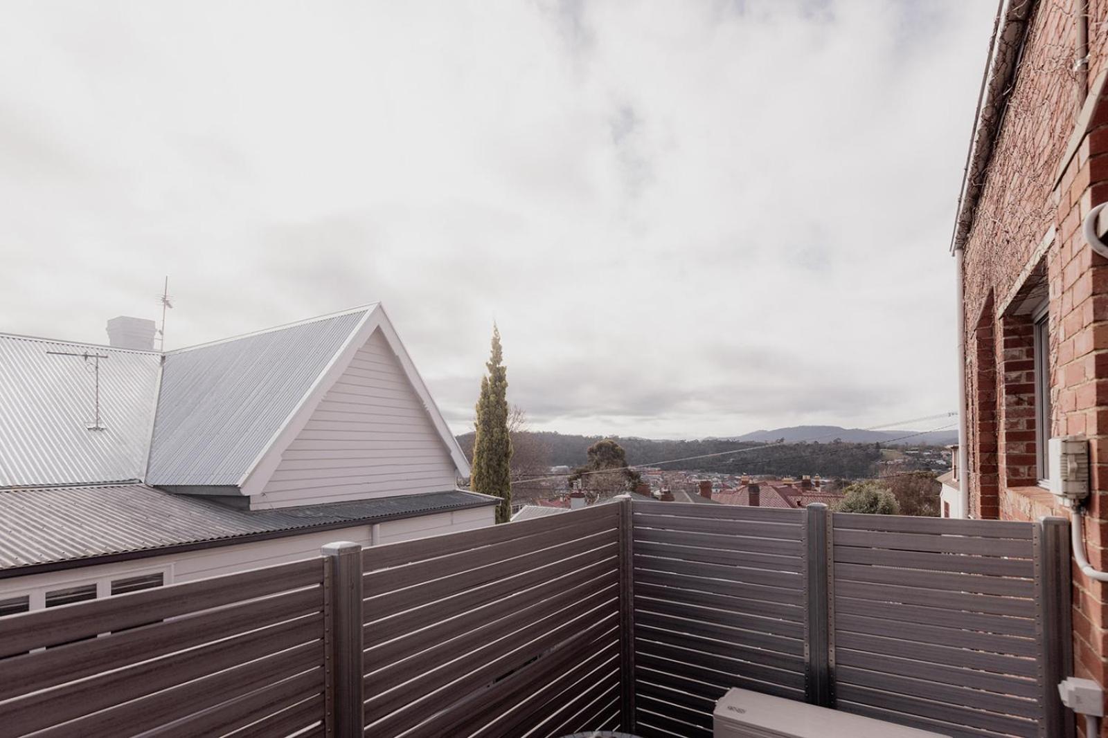 Boutique Warehouse Living In West Hobart Daire Dış mekan fotoğraf